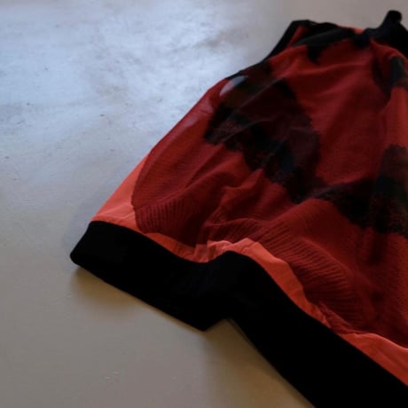 NAKAGAMI　ニットプリントプルオーバー　red×black　N0121A0038