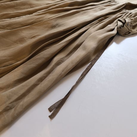 suzuki takayuki　dropped torso dress　Kahki　A221-20