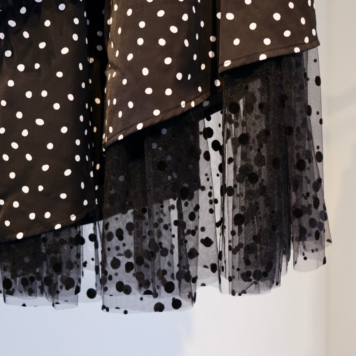 Thomas magpie randomdot on dot skirt (2way) 2