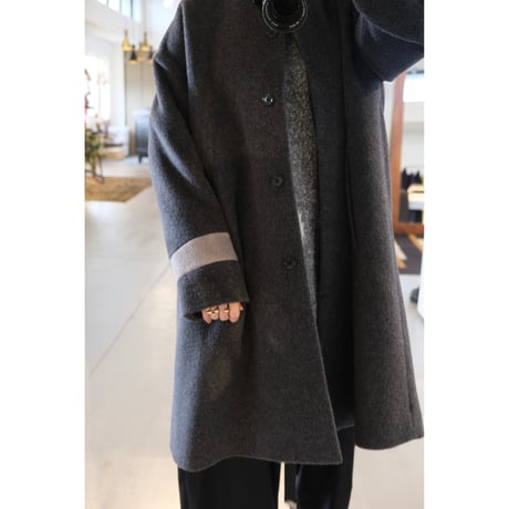 Thomas magpie angora shaggy coat   c.gray