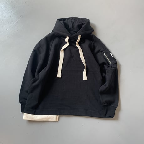 THOMAS MAGPIE　sweat parka   logo【2211802】