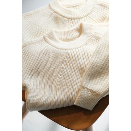 BATONER 《 KIDS 》SIGNATURE  CREW NECK