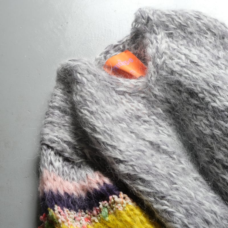 LES TRICOTS D'O モヘヤ Vネックプルオーバー gray melange