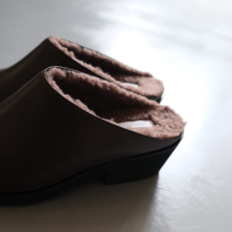 BEAUTIFUL SHOES　SLIPON（ECO FUR）BROWN　BSS2134006