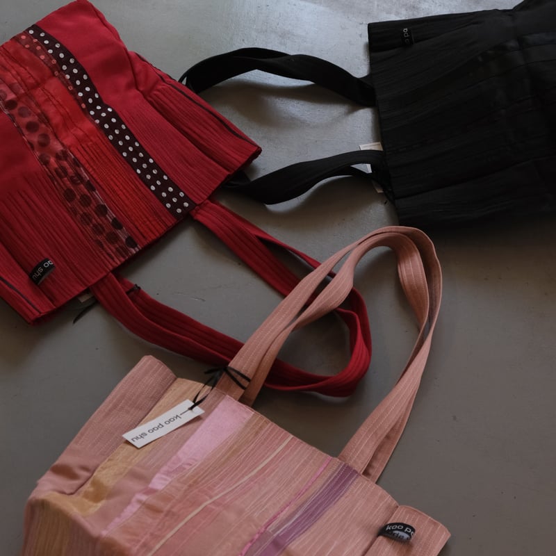 カオパオシュウ kao pao shuトートバッグ