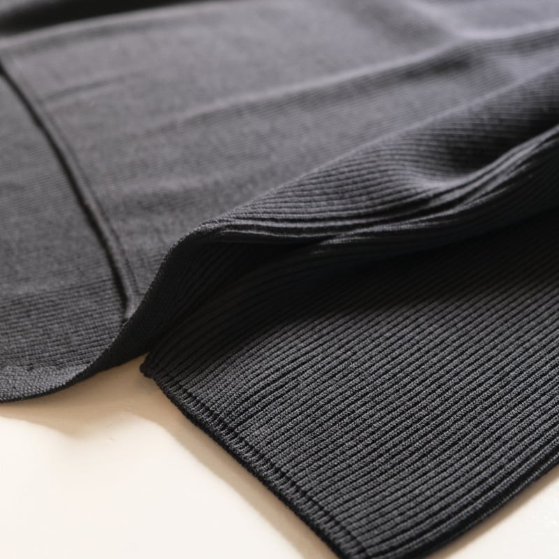 トップス BATONER EXTRA HARD TWIST WOOL V-NECK トップス BATONER EXTRA HARD TWIST WOOL V-NECK 245-17071-90