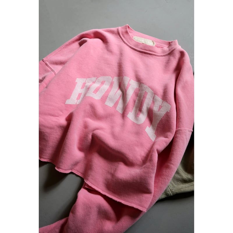 R JUBILEE Say Hello Cropped Sweatshirt | geep