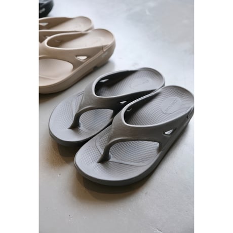 OOFOS　OOriginal　Slate 2000010046182