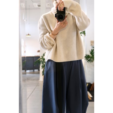 BATONER Women  CASHMERE FOX CASHMERE FOX UNIQUE TURTLE