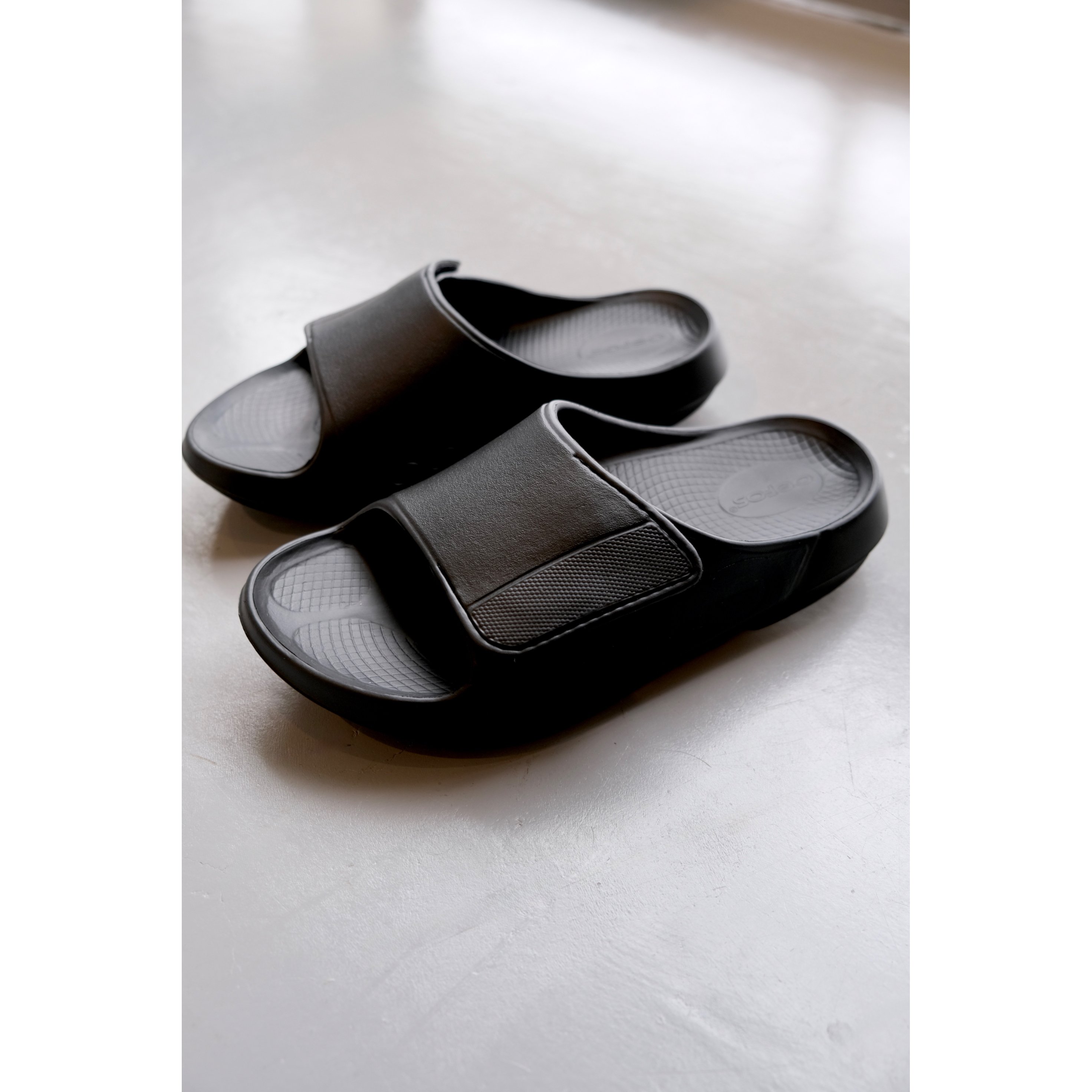 OOFOS Men's OOahh Sport Flex - Black/Matte | geep