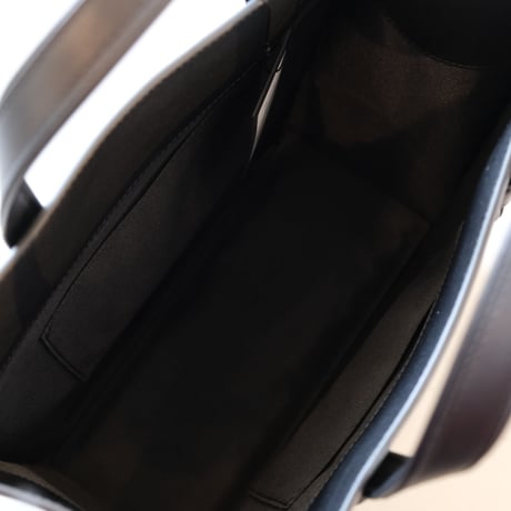 intoxic.　イントキシック　RESONATES TAKEN PLAIN　BLACK　RE-001B