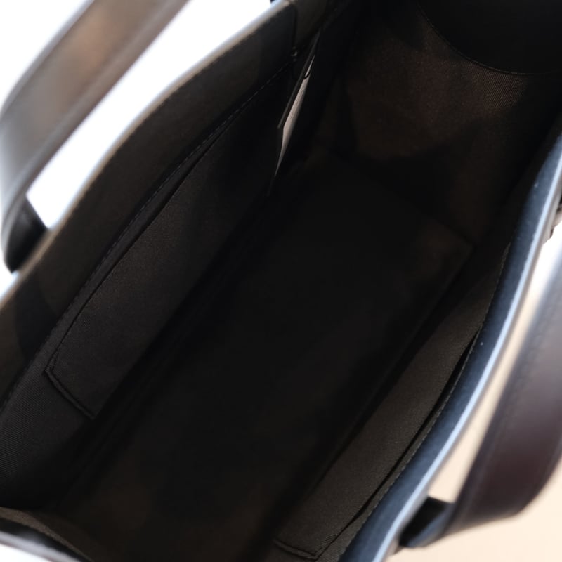 intoxicイントキシック　レザネイテス intoxic. イントキシック RESONATES TAKEN PLAIN BLACK RE