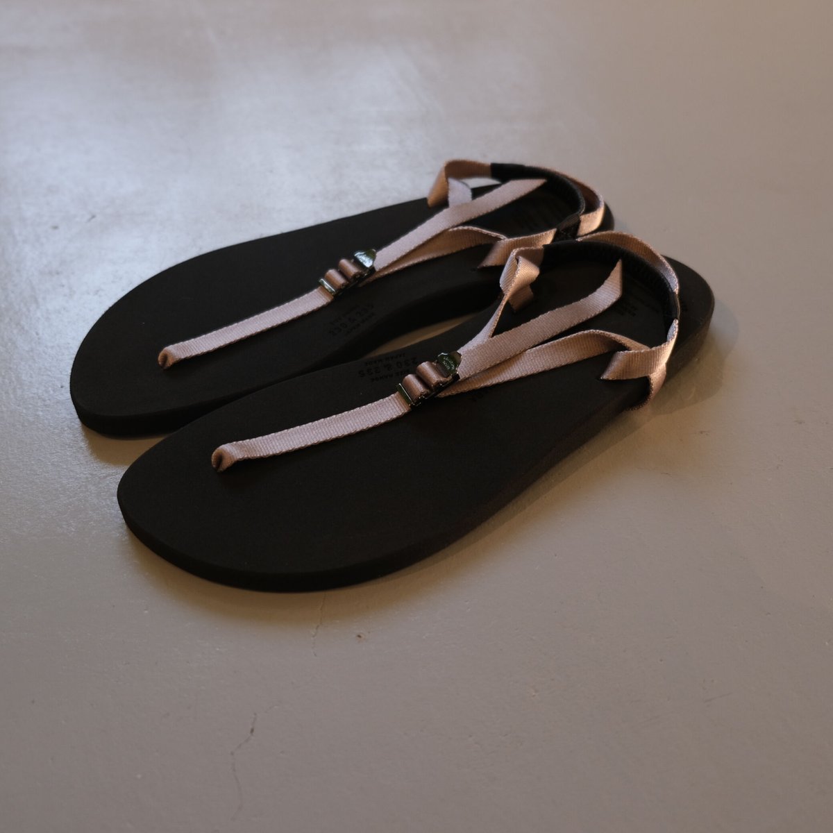 BEAUTIFUL SHOSE barefoot sandals 