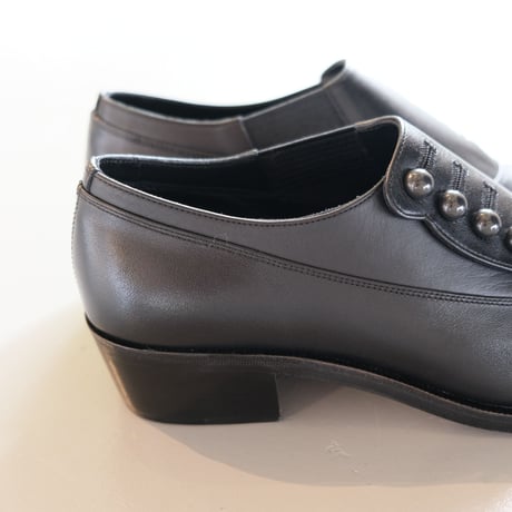BEAUTIFUL SHOES　BUTTONED  SHOES