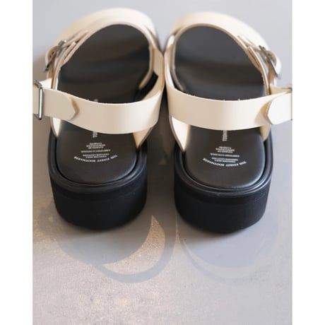 BEAUTIFUL SHOSE ｜ S.S.BELT SANDALS ｜ GLOXI CUT THICK SOLE｜ IVORY