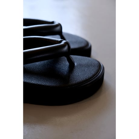 BEAUTIFUL SHOES  SETTA SANDAL   BSS2212011