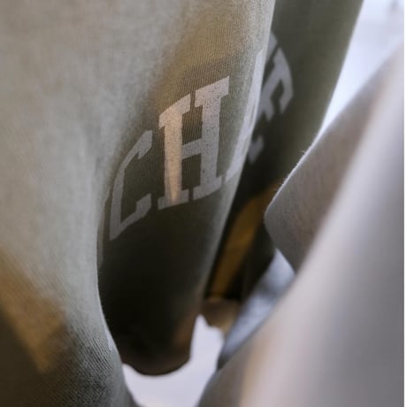 R JUBILEE      Say Hello Cropped Sweatshirt