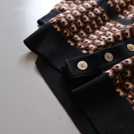 THOMASMGPIE　トーマスマグパイ　BLOCK W　JACQUARD　CARDIGAN　2213708