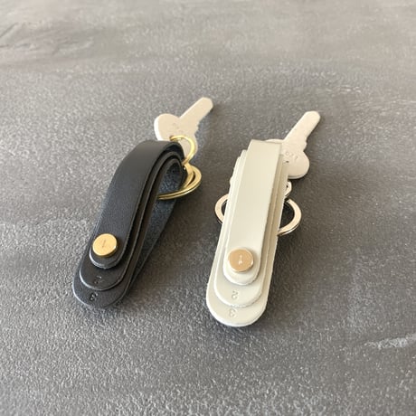 FOLD 3R KEY HOLDER   BLACK
