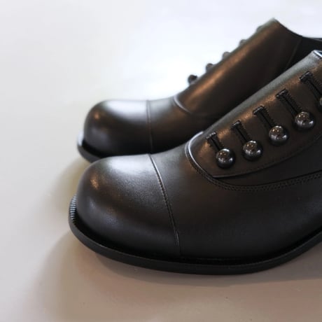 BEAUTIFUL SHOES　BUTTONED  SHOES