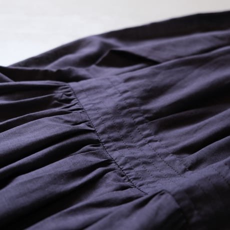 SINME  シンメ　ハイネックピンタックOP ネイビー　S21-AW-13-01
