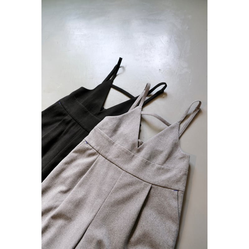 THOMAS MAGPIE グレー ストライプサロペット ストラップ付き 即完⭐️THOMAS MAGPIE グレー ストライプサロペット ストラップ付き