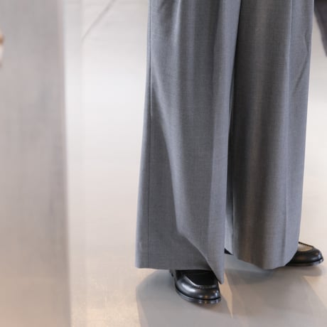 BATONER　Women  DRY WOOL PIQUE TWO TUCK WIDE PANT　GRAY　BN-22FL-010