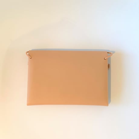 SEAMLESS SHOULDER CASE　S　/　NUDE