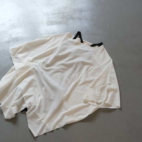 R JUBILEE　  PONCHO TEE　 RJ23119049