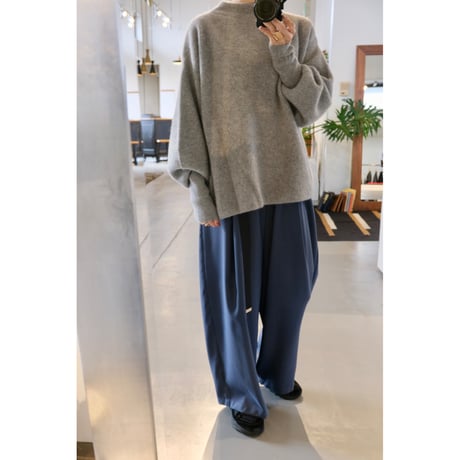 BATONER  Women CASHMERE FOX FINGERHOLE BOAT NECK