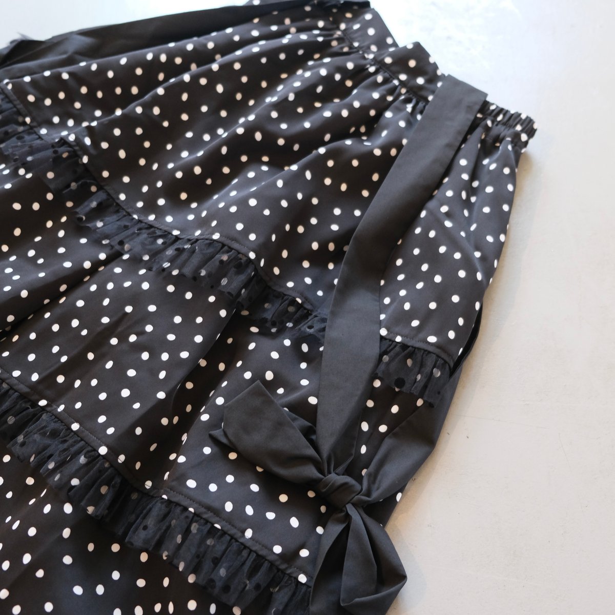 Thomas magpie randomdot on dot skirt (2way) 2