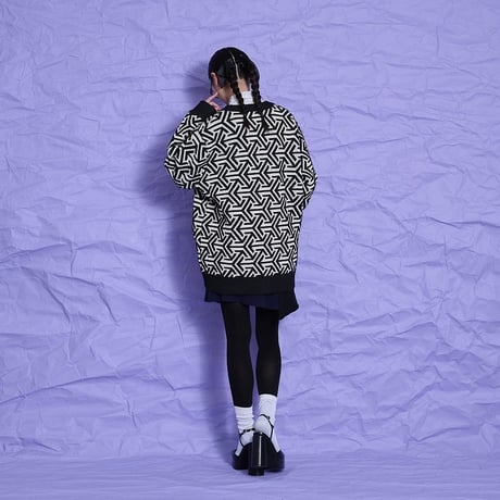 thomas mag pie     knit cardigan “四方八方”