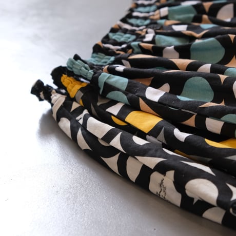 THOMAS MAGPIE　original printed skirt【2232612】