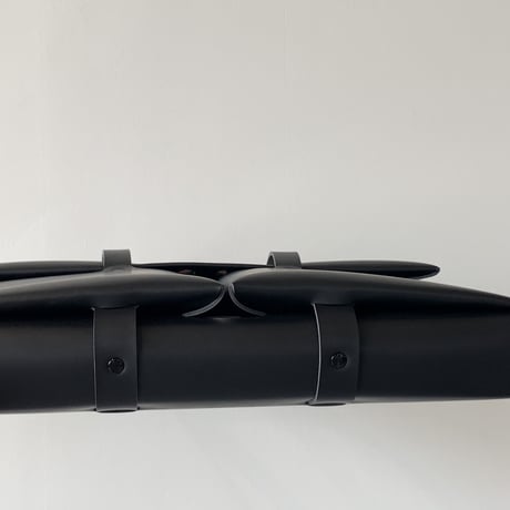 SEAMLESS DOCUMENT BAG　/　BLACK