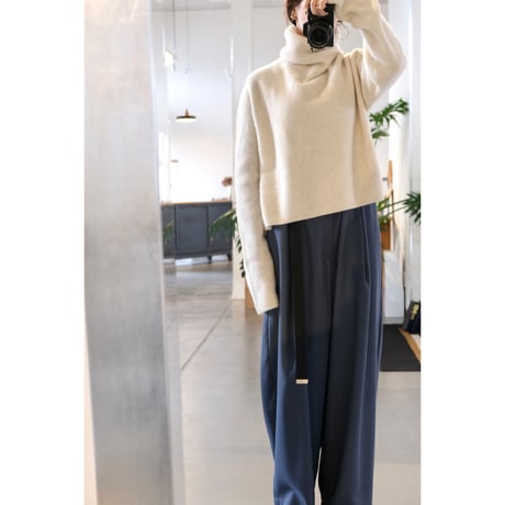 BATONER Women  CASHMERE FOX CASHMERE FOX UNIQUE TURTLE