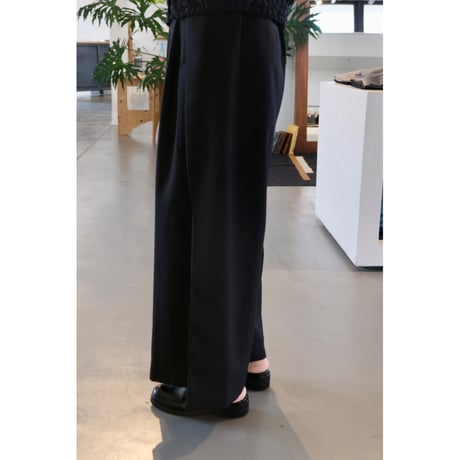 NAKAGAMI ラップワイドパンツ  black