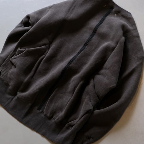 suzuki takayuki  sweat pullover
