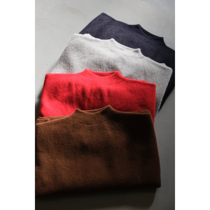 BATONER Woman CASHMERE FOX BOAT NECK FINGERHALL