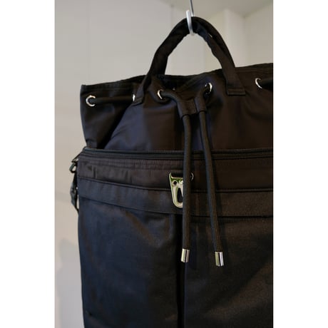 M53.   DOCKING HELMET BAG