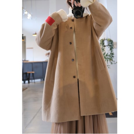 Thomas magpie angora shaggy coat   camel