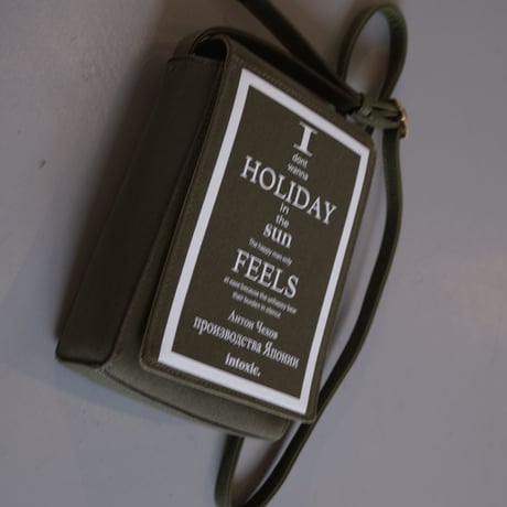INTOXIC.   HOLIDAY VHS CROSS CARRY 　  khaki