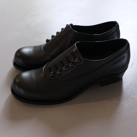 BEAUTIFUL SHOES　BUTTONED  SHOES