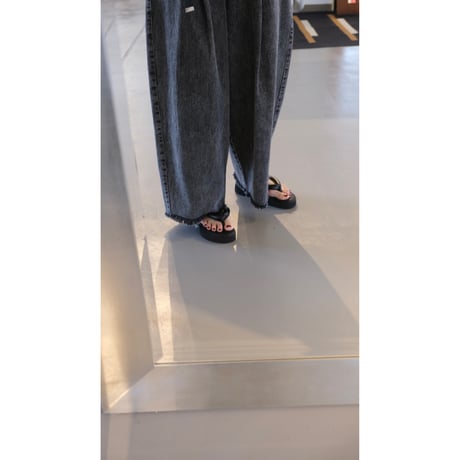 BEAUTIFUL SHOES  SETTA SANDAL   BSS2212011