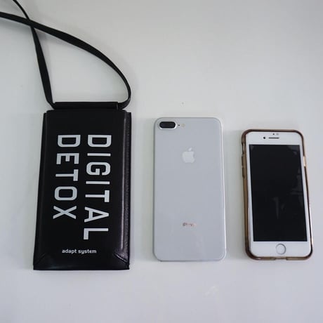 intoxic.　phone case　LT -009 03 　DIGITAL DETOX