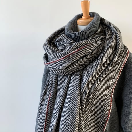 suzuki takayuki   herring-bone shawl   black　215-01