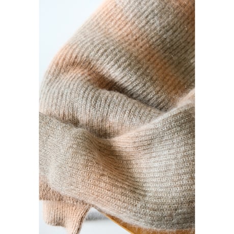 BATONER  WOMAN  MOHAIR KASURI DYE SIGNATURE CREW NECK