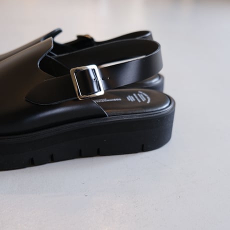 BEAUTIFUL SHOES　S.S. SANDALS（GLOXI　CUT　THICK　SOLE）