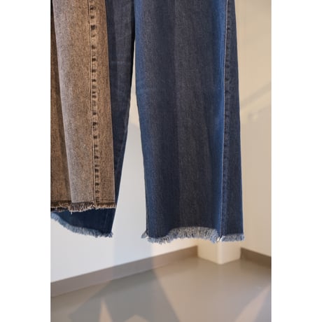 M53. BELTED DENIM PANTS  MP-016