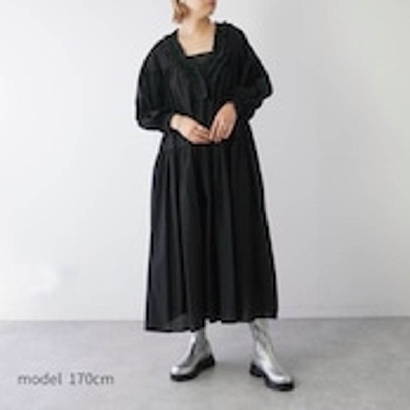 Thomas Magpie パフスリーブ　ロングワンピース 38 Thomas Magpie パフスリーブ ロングワンピース 38