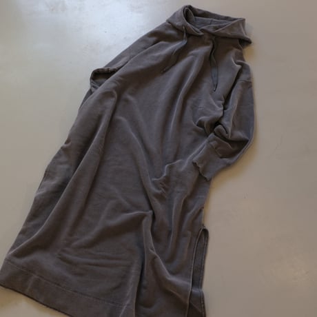 R jubilee　Hooded Dress 　 RJ21083026